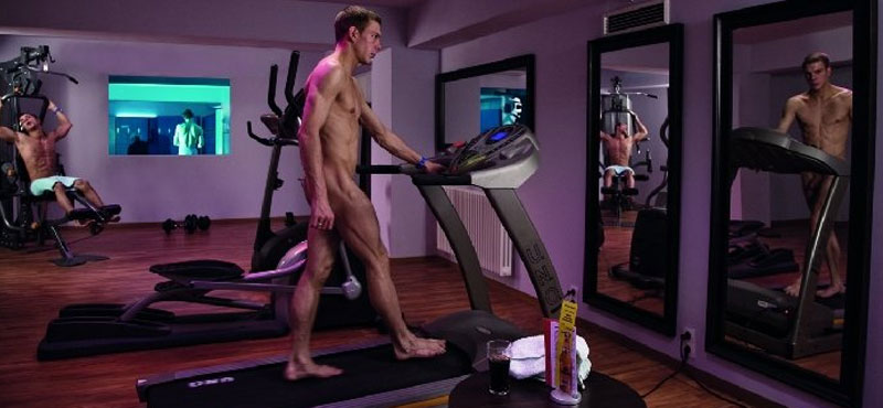 Gay shopping frankfurt Free black tranny pictures